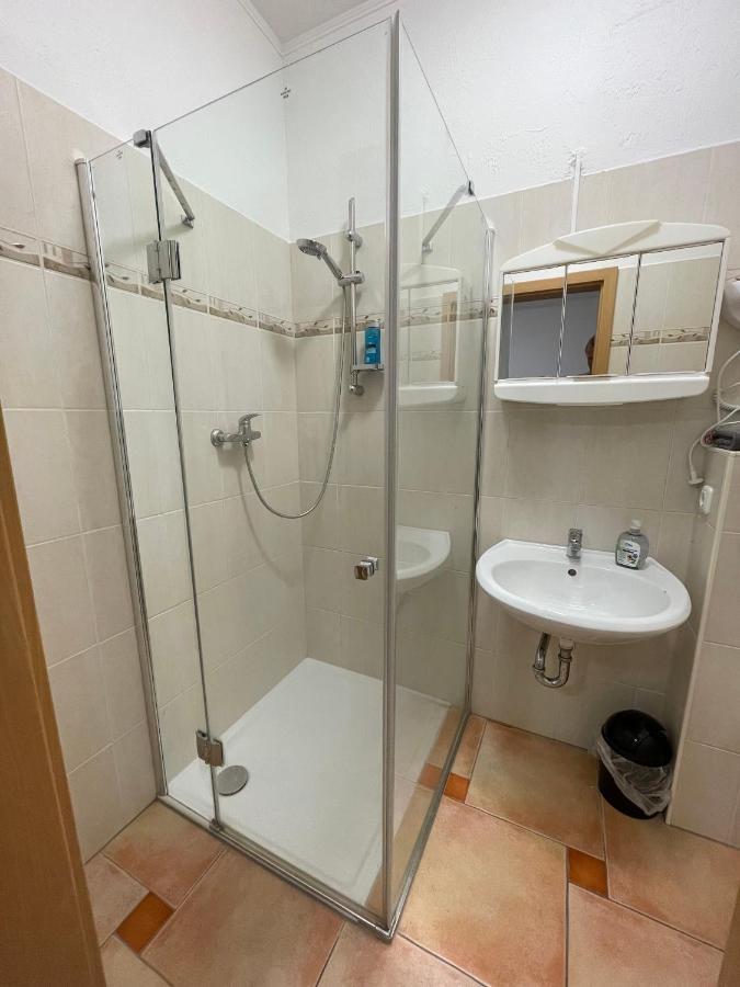 Varus Apartments Детмолд Екстериор снимка